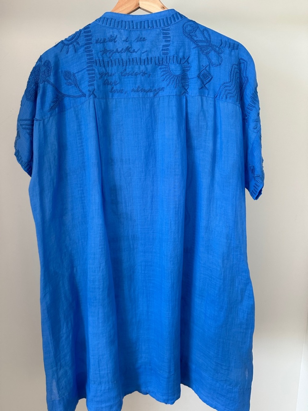 Johnny Was Bright Blue Embroidered Button-Front Tunic - Picture 7 of 9